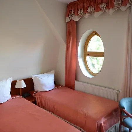 Pod Debami Gæstehus 4*