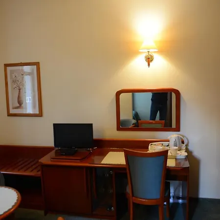 Pod Debami Gæstehus 4*