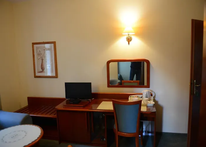 Pod Debami Affittacamere 4*